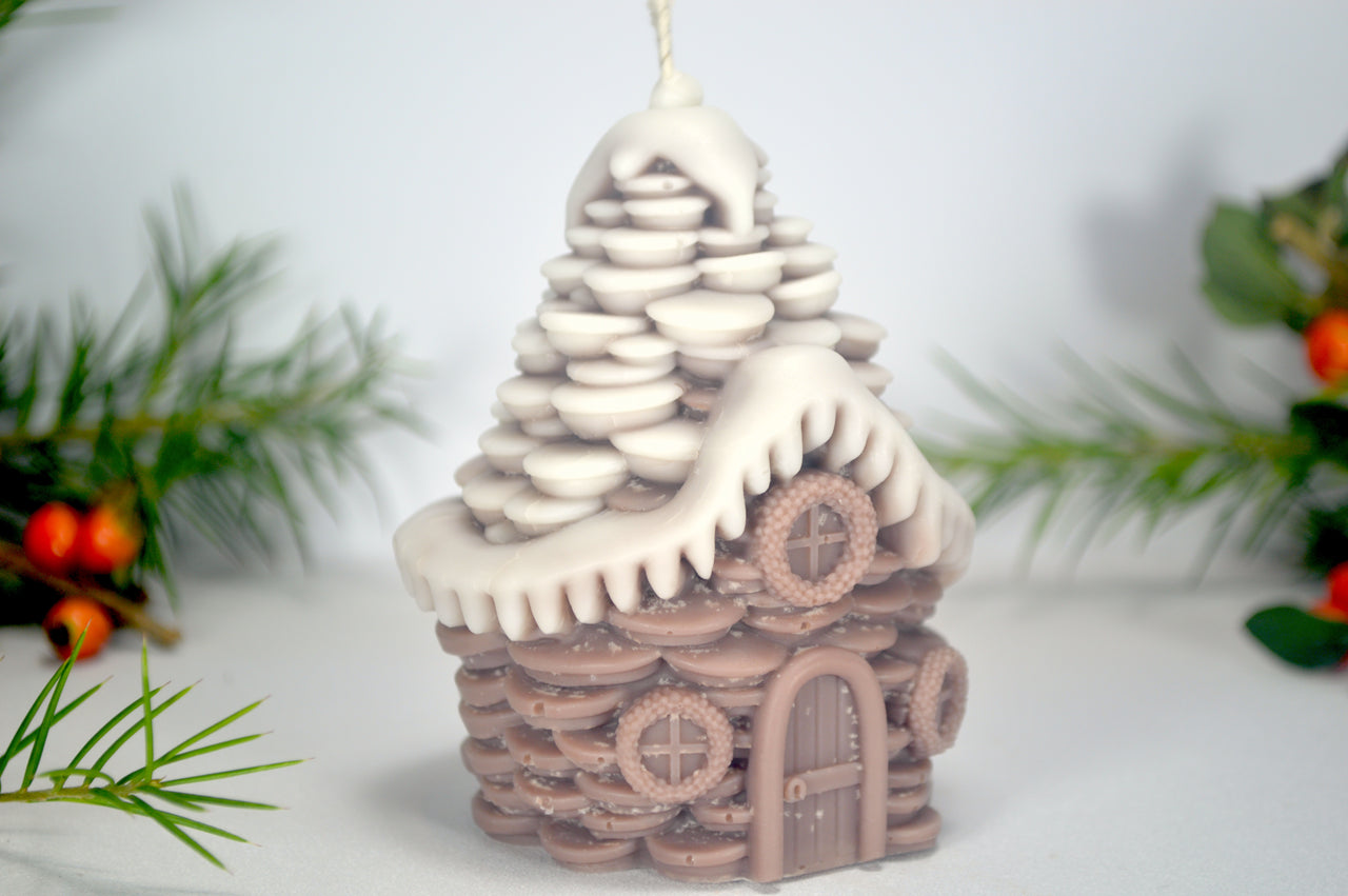 Snowy Snug Pinecone House Candle